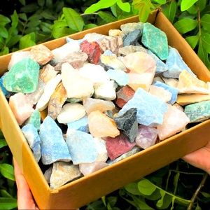 1 Full Pound of Assorted Raw Rough Multi Sized Stones of the World Mix